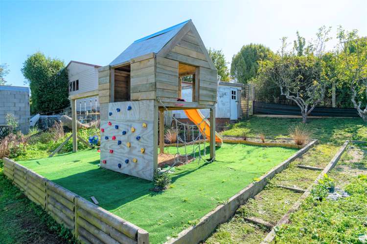 33 Stamford Street Balclutha_13