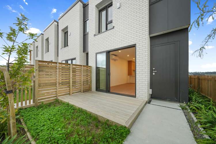 208-212 Henwood Road_0