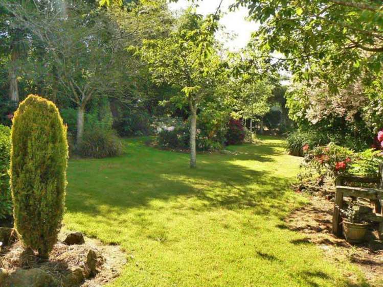 865 Tahakopa Valley Road Catlins Surrounds_14