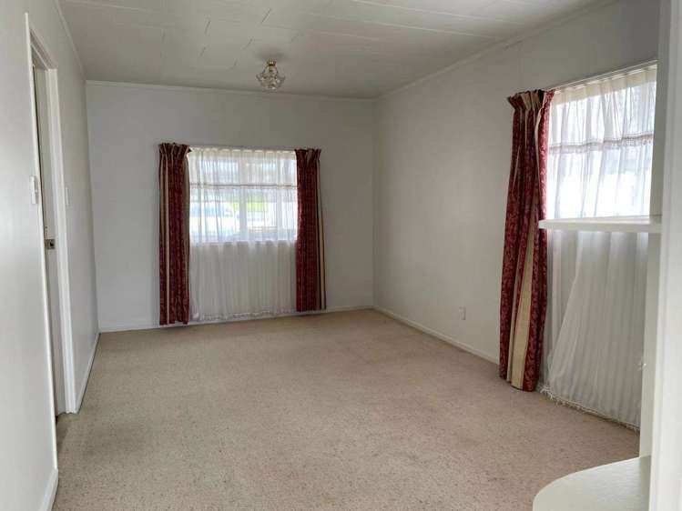 167 Henderson Valley Road Henderson_6