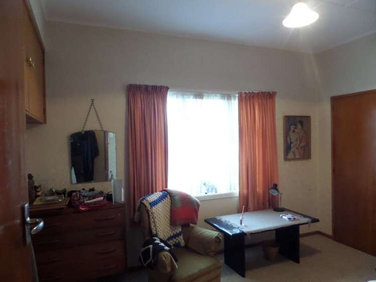 42 Wakefield Street Featherston_6