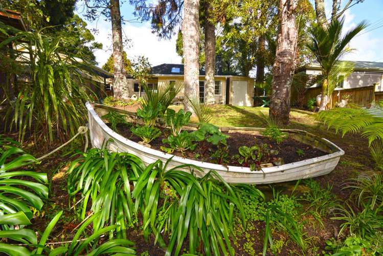48 Hollywood Avenue Titirangi_17