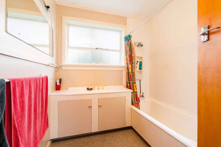 14 Knowles Crescent Ranfurly_13