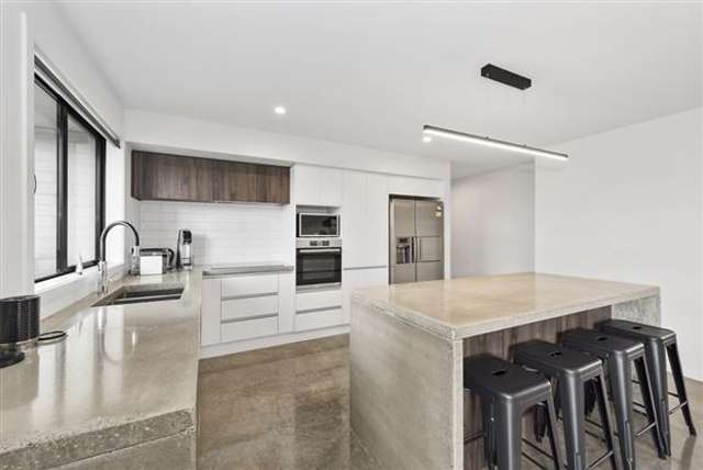 32 Patatee Terrace Baverstock_2