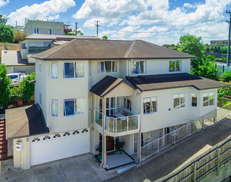 21 Hendry Avenue Hillsborough_21