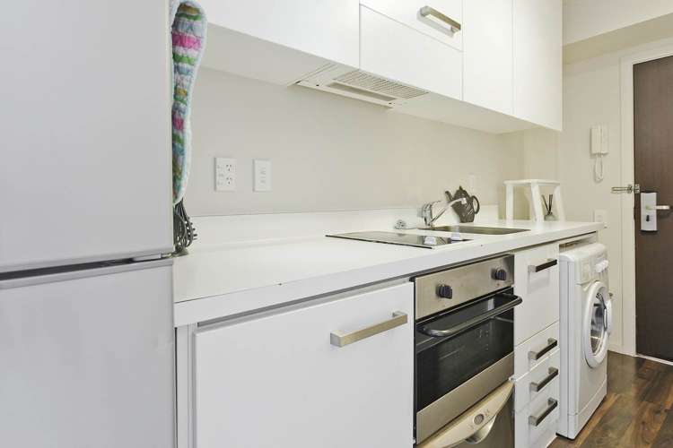 2213/10 Waterloo Quadrant Auckland Central_1