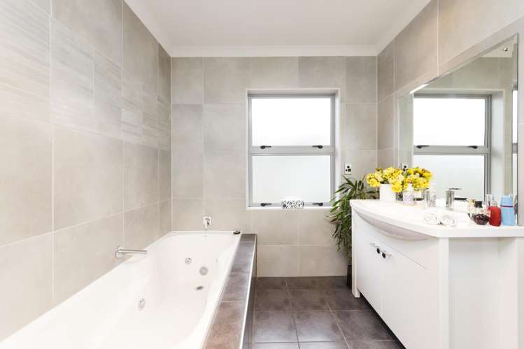 6 Rodeo Drive Kelvin Grove_19