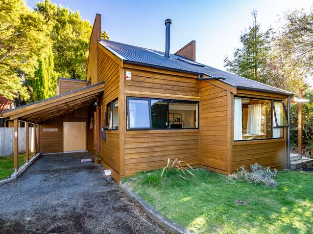 2/23 Moore Street Ohakune_1