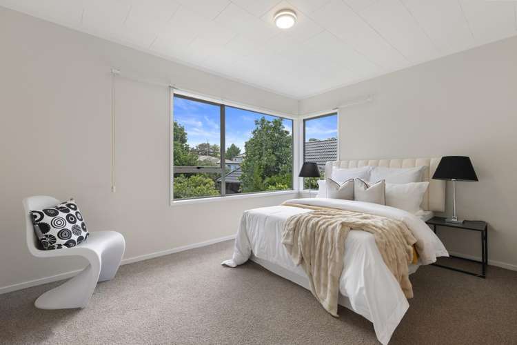 82a Beach Road Mellons Bay_15