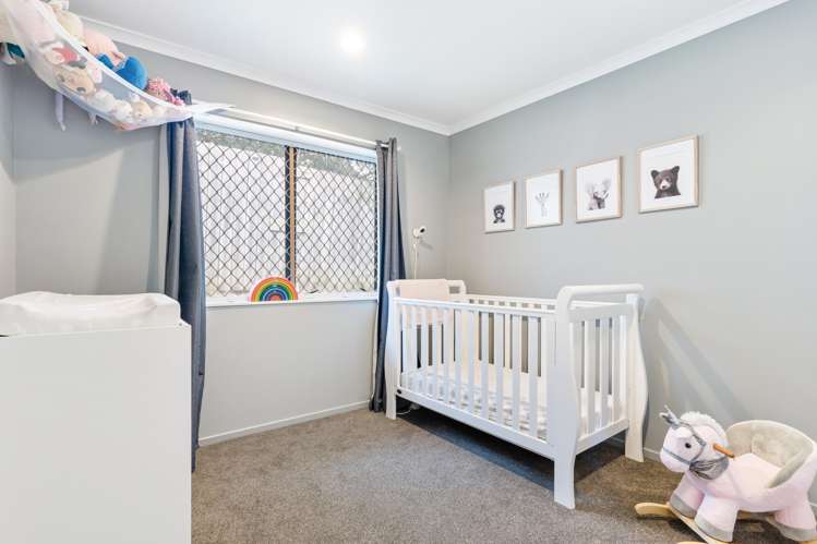 20 Exotic Place Massey_18