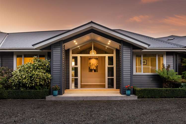 12 Spur Road_4
