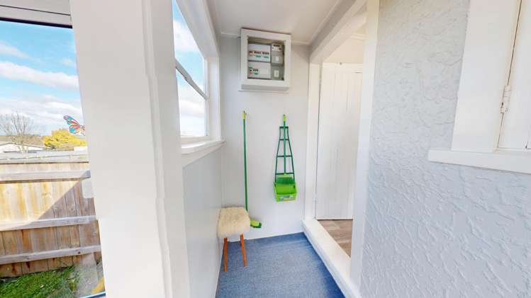 5 Bastia Avenue 1197_20