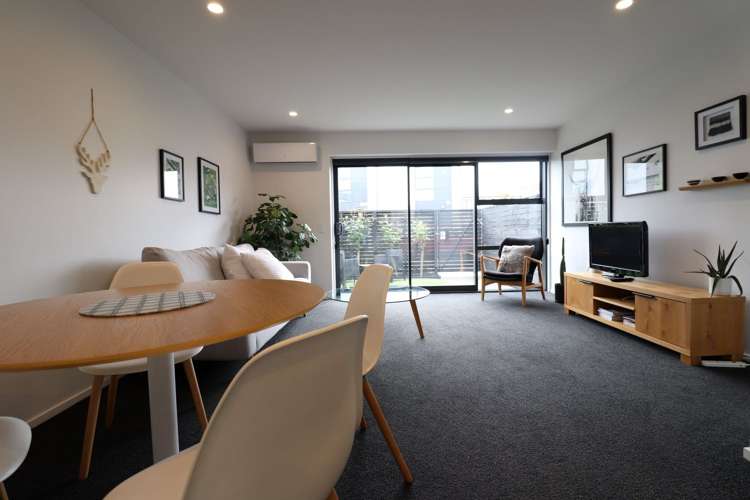 13/259 Kilmore Street_0