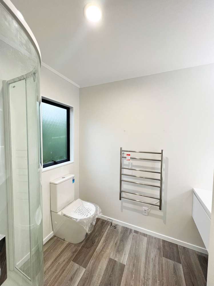 53 Blakeborough Drive Forrest Hill_20