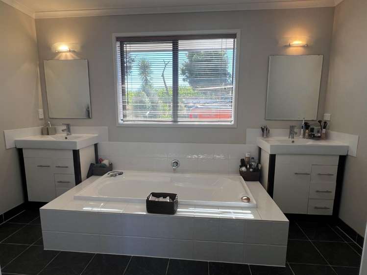 95 Maisey Road 11377_16