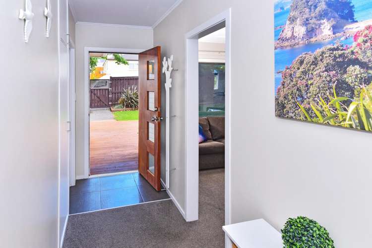 27 Mcquarrie Avenue Wattle Downs_8