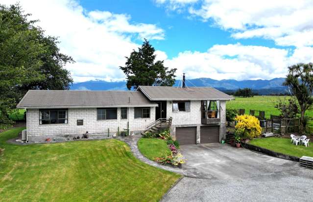 SOLID AND SPACIOUS COUNTRY LIVING