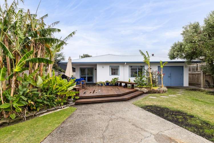 285 Clifton Road Te Awanga_1