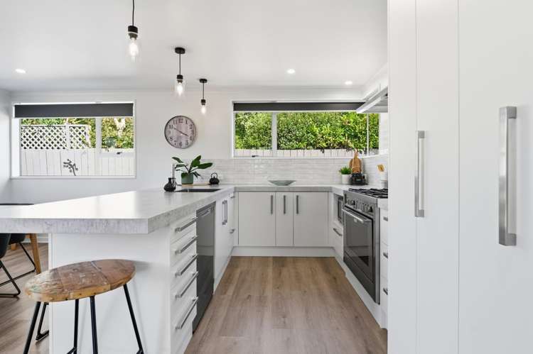 71 Riccarton Road East, East Taieri Mosgiel_5