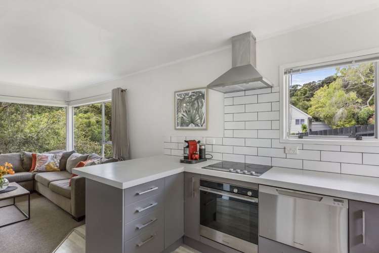 1/22 Odin Place Beach Haven_6