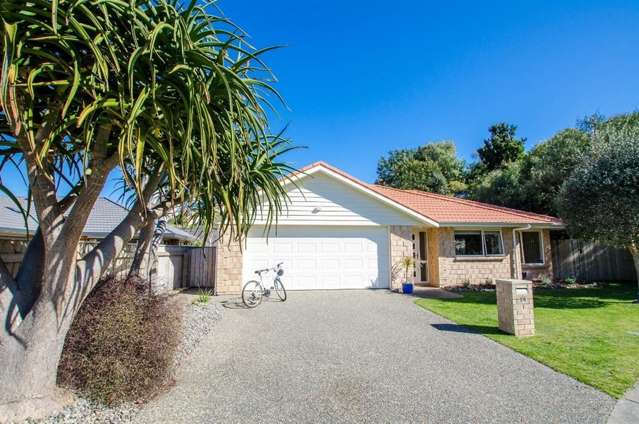 14 Kennedy Place Waikanae Beach_1