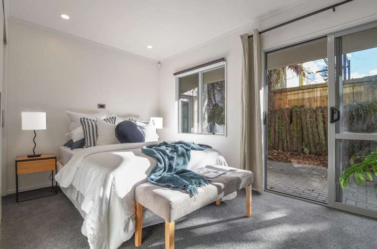2/15 Tarawera Road Lynmore_10