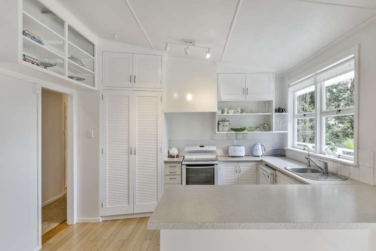 232 Konini Road Titirangi_9