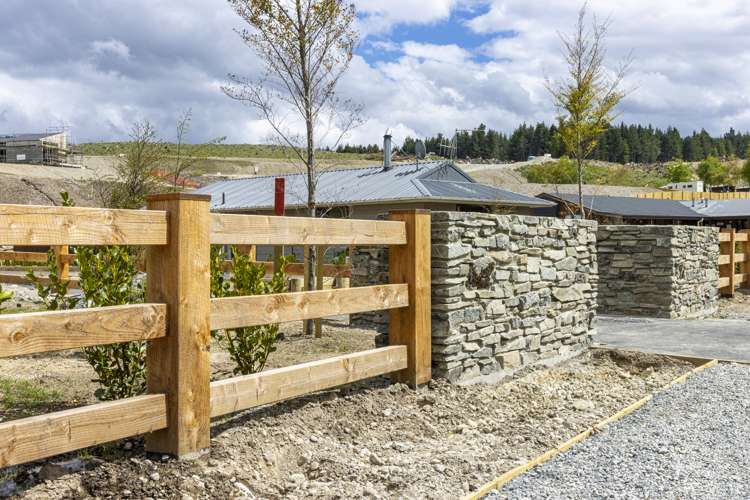 17 Petes Place Lake Tekapo_6