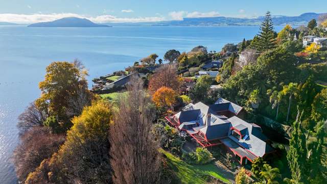 Private Lakefront Estate of Scale and Beauty