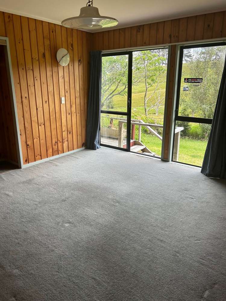 76 Kaipara Coast Highway Helensville_15