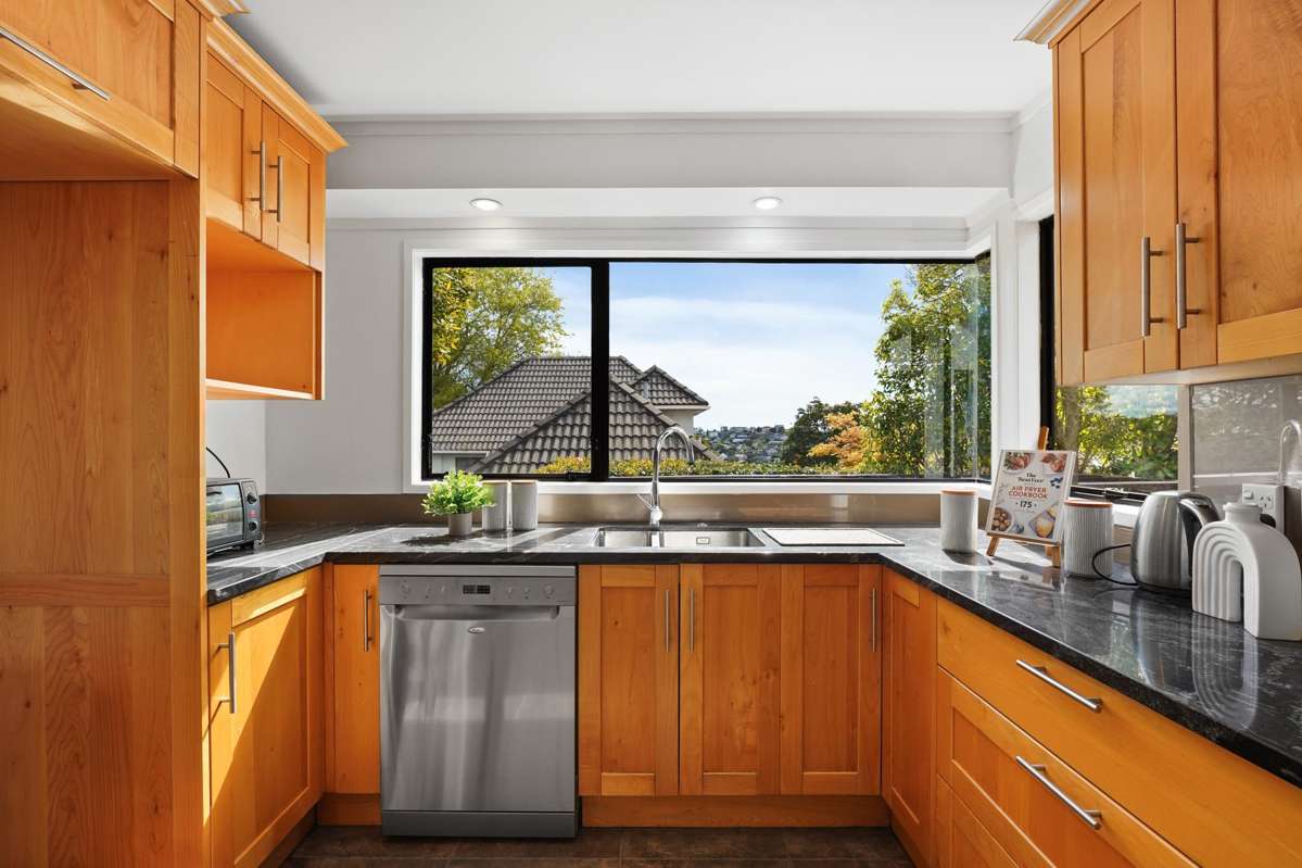 1A Charles Fox Place_4