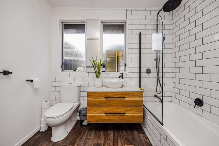 8B Waipouri Road Mangere_8