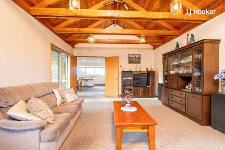 37 Albion Street Shiel Hill_19