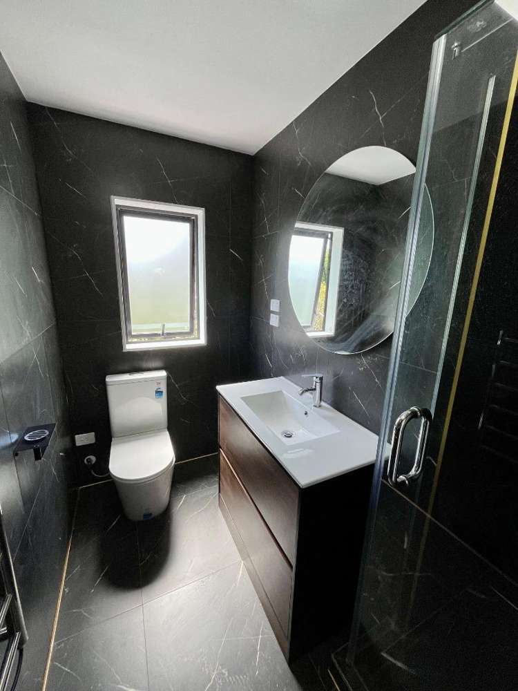 9/2145 Great North Road Avondale_11