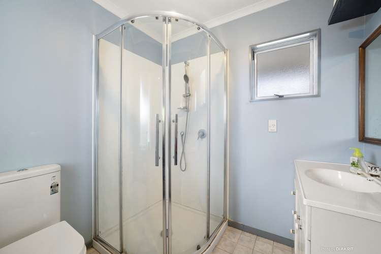 25 Bowes Crescent Strathmore Park_12