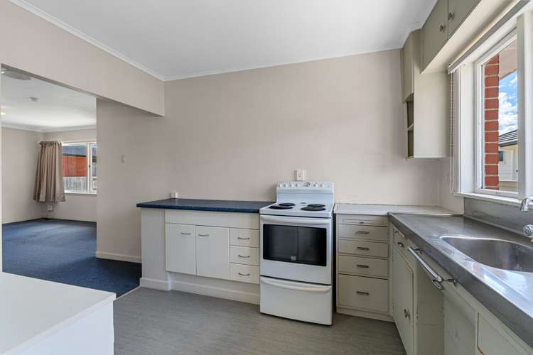 16 Mitchell Street Greerton_5