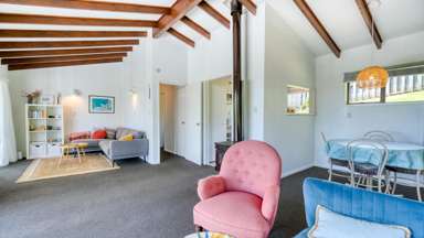 11 Cable Bay Block Road_2