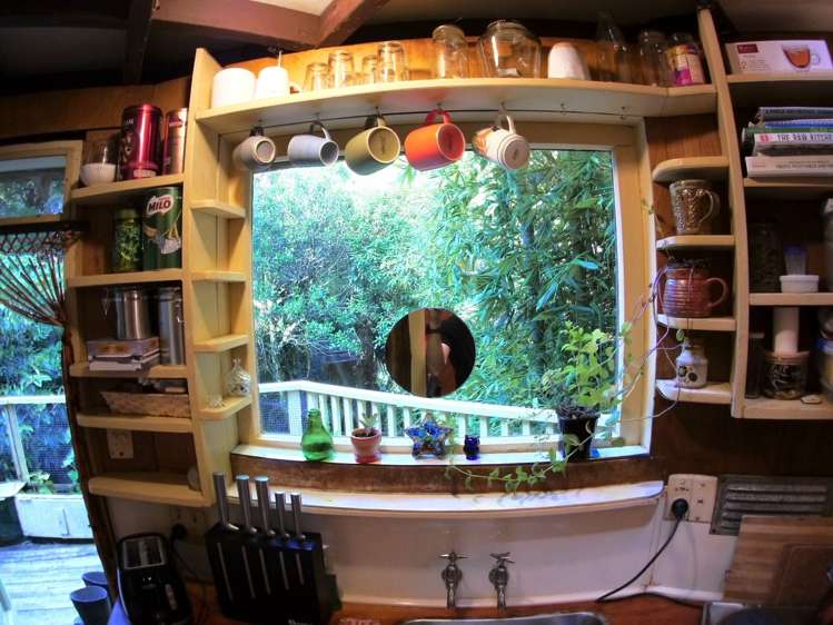 Address withheld Oratia_5