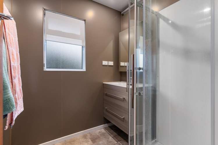 8 Haslett Place Upper Riccarton_12