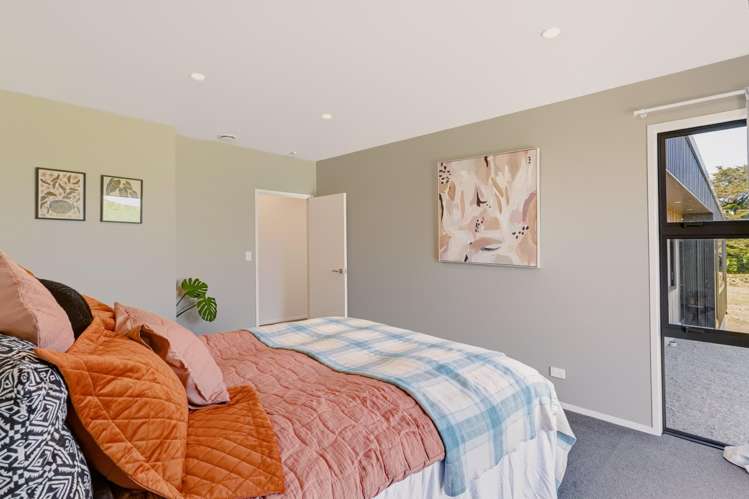 90 King Road Inglewood_18