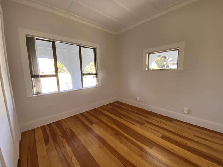 8 Rosella Road 2371_7