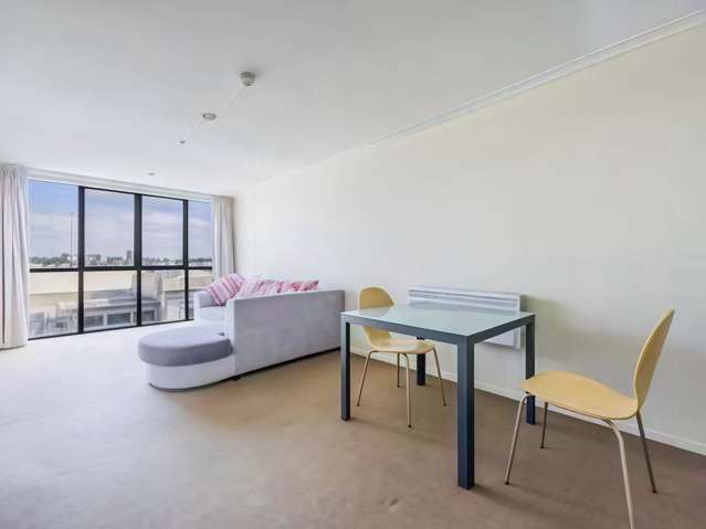D610/176 Broadway Newmarket_1