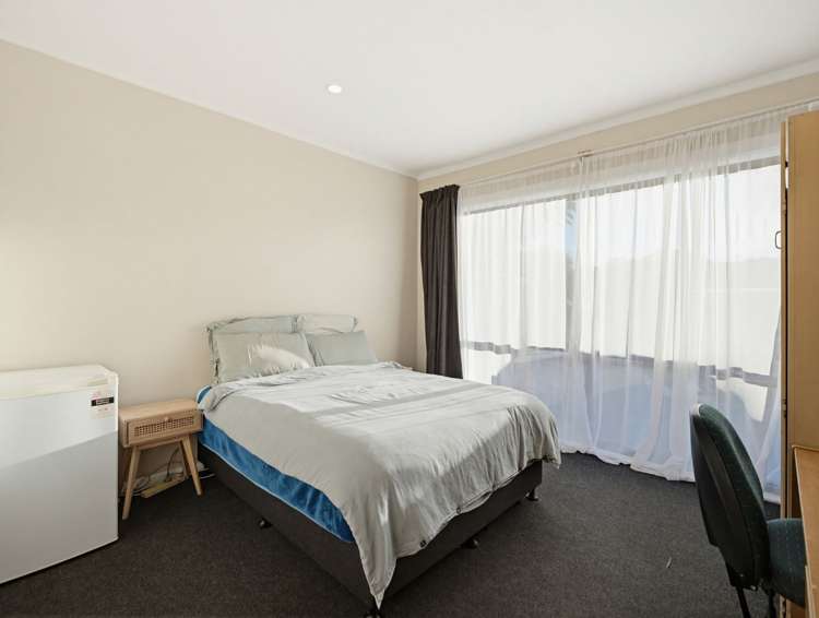 77 Avondale Road Taradale_14