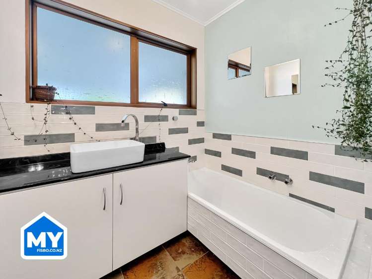 15 Islington Place Tamatea_17