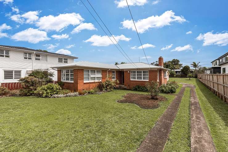 Houses in Auckland