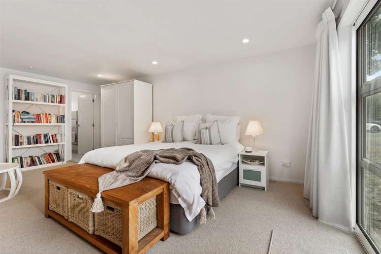 25 Esme Grove Omaha_16