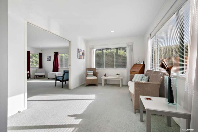 5b Olsen Avenue Hillsborough_20