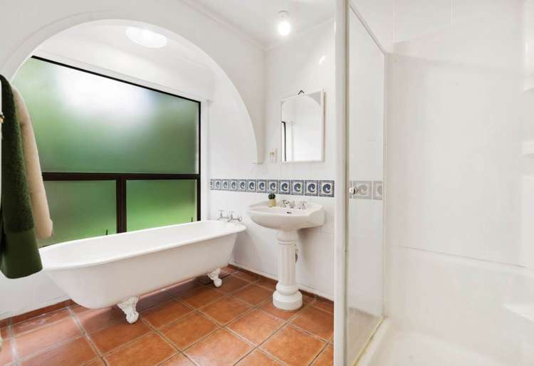 27 Gracechurch Drive Flat Bush_16