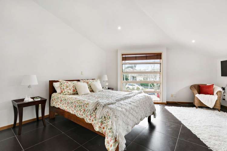 8a Queen Mary Avenue Epsom_9