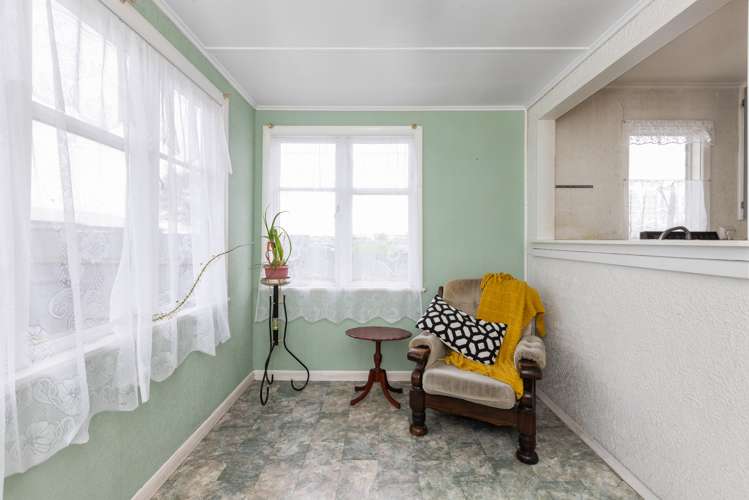 2/13 Puketapu Road Taradale_8